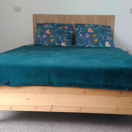 Maison En Location Fresnes Sur Marne Екстер'єр фото