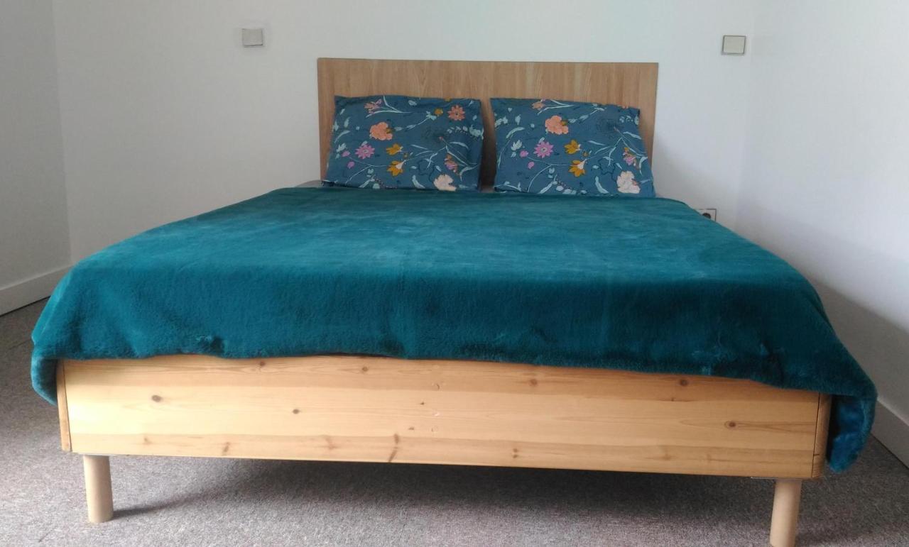 Maison En Location Fresnes Sur Marne Екстер'єр фото